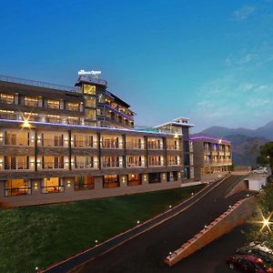 The Munnar Queen